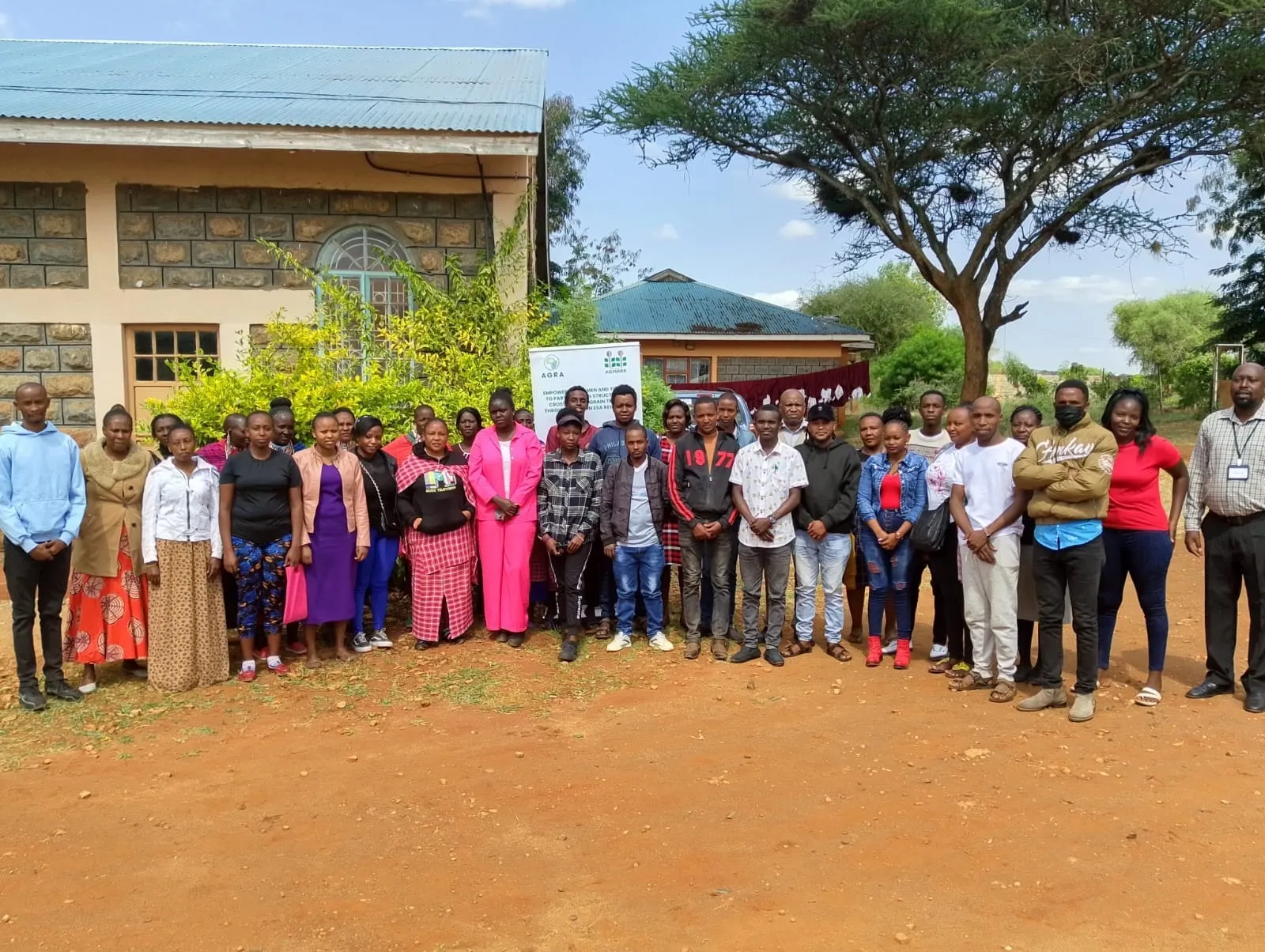 Group photo of Traders and Participants from Namanga, Kenya | AGMARK Namanga Training